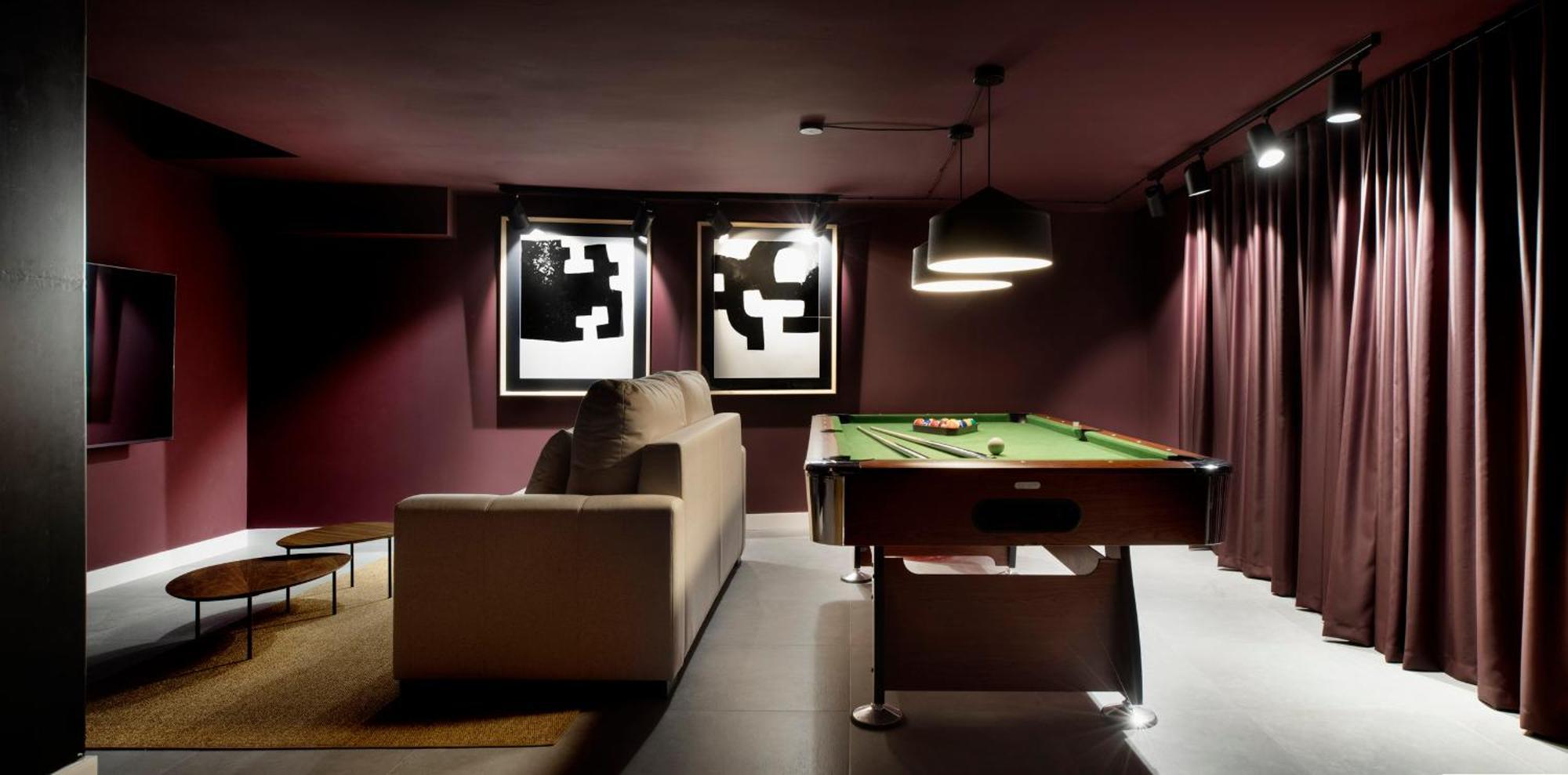 Monkeys Apartments Trastamara Billiard Room 塞维利亚 外观 照片
