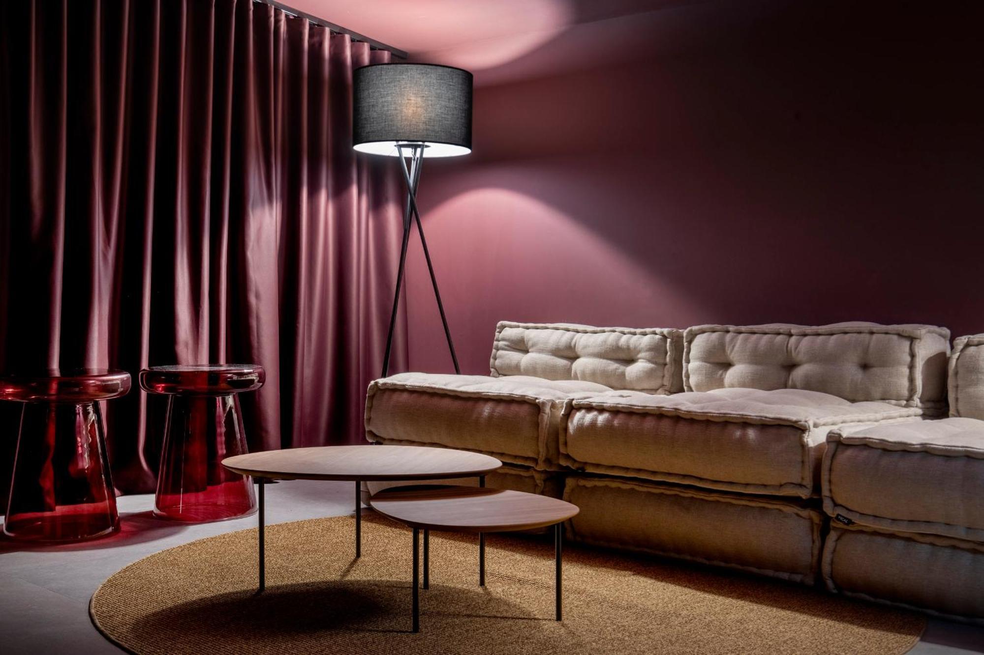 Monkeys Apartments Trastamara Billiard Room 塞维利亚 外观 照片